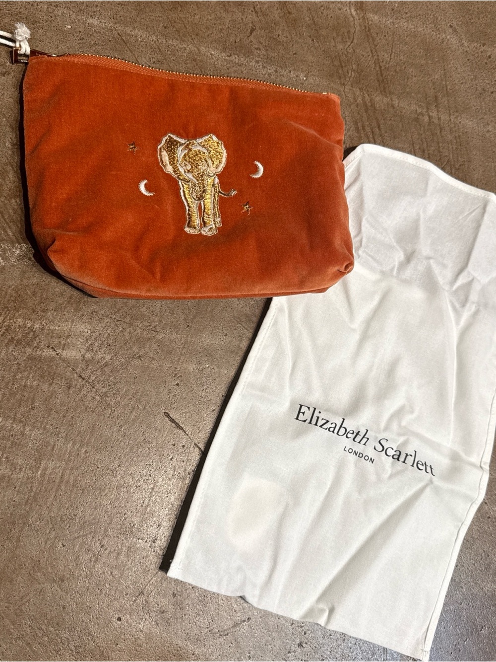 Elizabeth Scarlett Elephants Pouch/Makeup Bag
